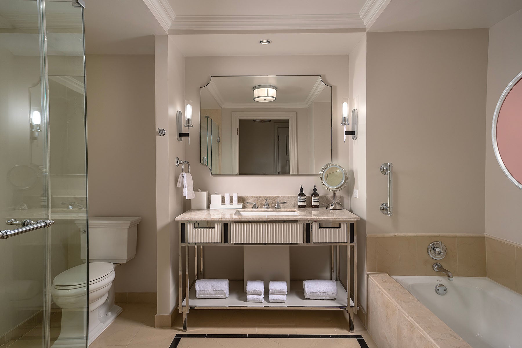 Guest Bath 