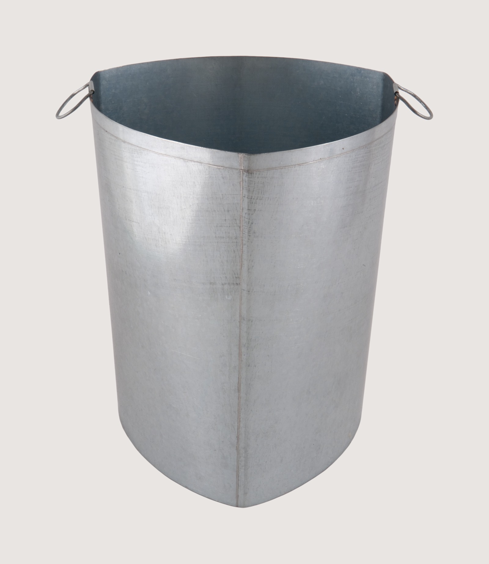 Via Motif » Products » Triangle Galvanized Trash Can Liner (500L )